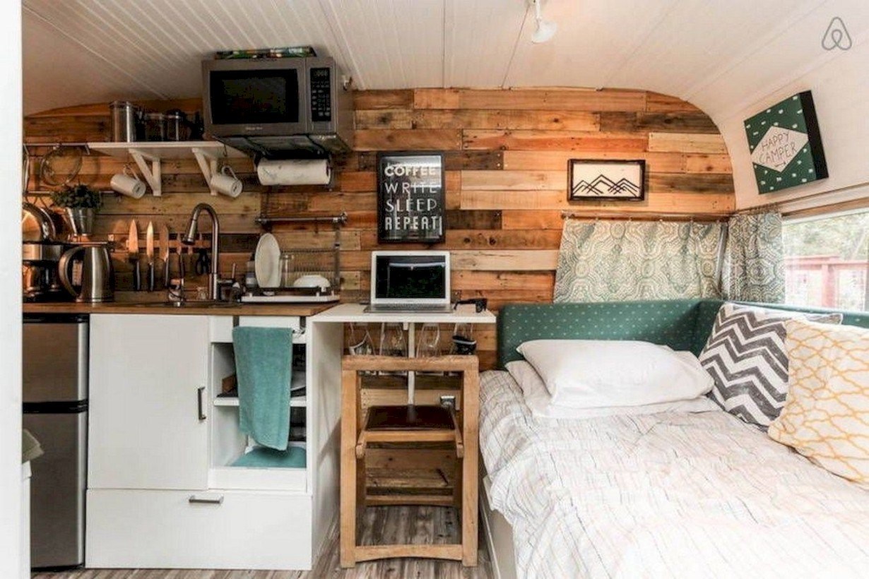 10 Gorgeous Camper Decorating Ideas For Fancy Rvers Livingbasin